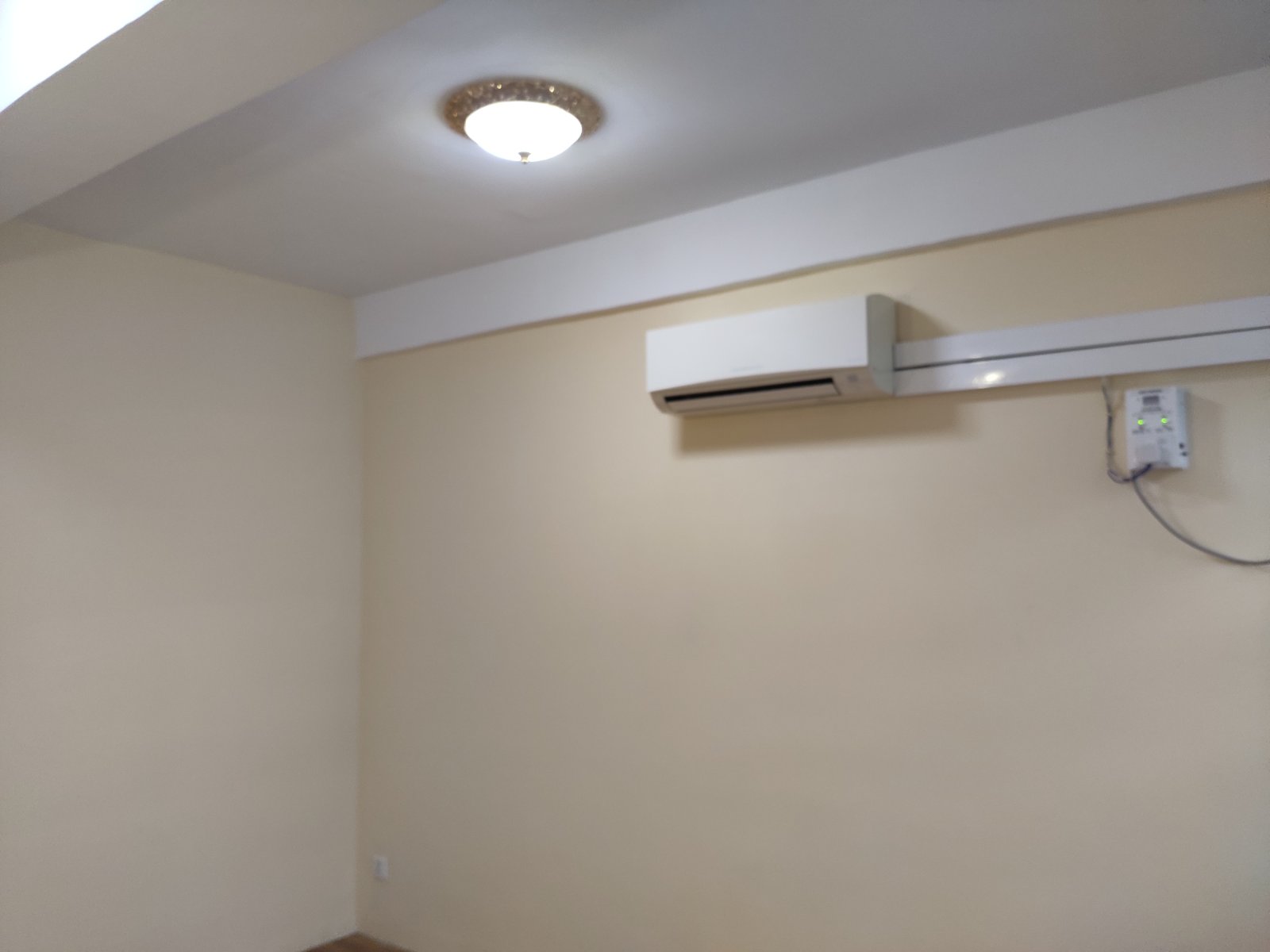 Gallery for Riverside Residence Condo For Rent,(Corner Room),Latha Township.