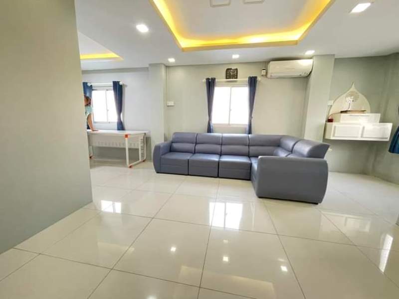 Gallery for Apartment For Sale,Warunar Lane,13-ward,Southokkalapa Township.