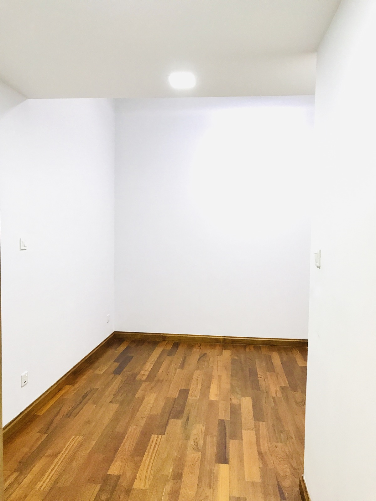 Gallery for Hill Top Vista Condo For Rent,Min Ye Kyaw Zwa Road,Lanmadaw Township.