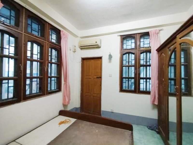 Gallery for House For Rent Thit Sar Road,South Okkalapa Township.