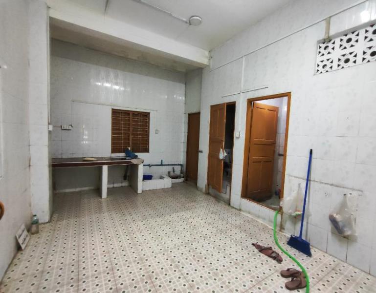 Gallery for Apartment For Sale 165th Street,Tamwe Township.