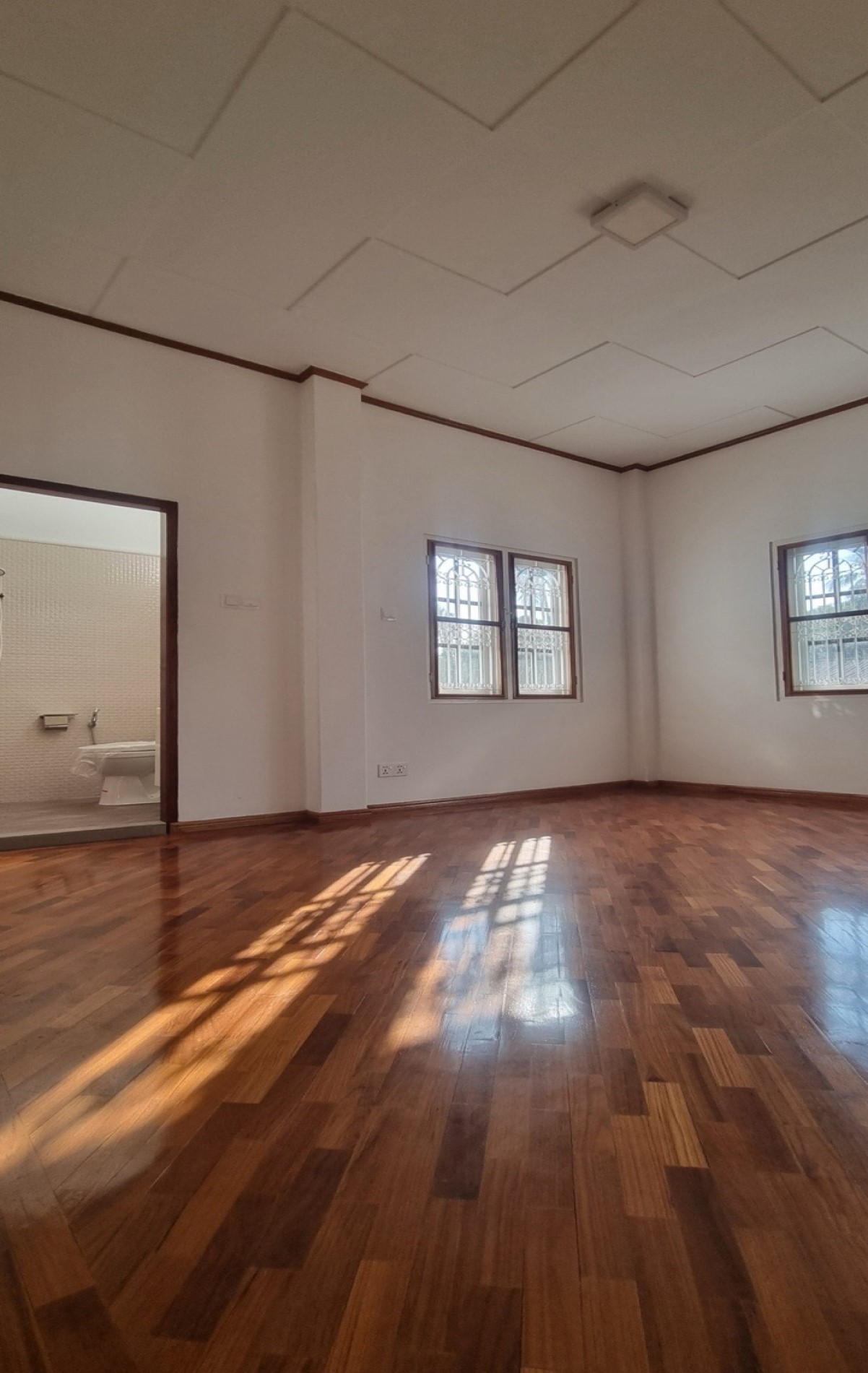 Gallery for House For Rent Ko Min Ko Chin Street,Bahan Township.