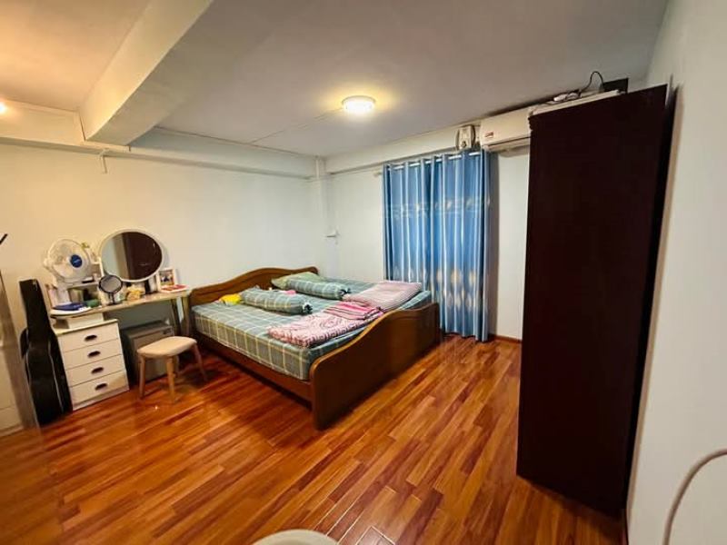 Gallery for Apartment For Sale 13th Ward,Wayunar Lane,South Okkalapa Township.
